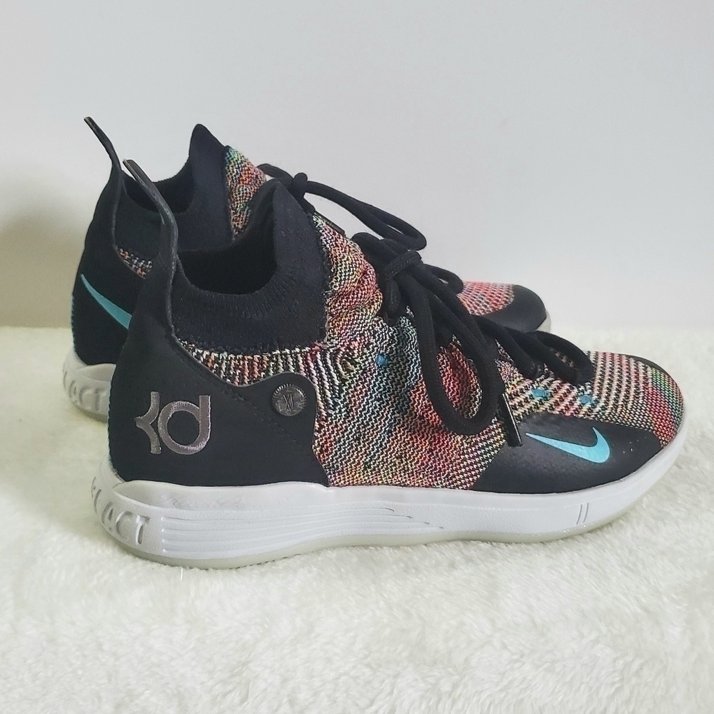 Nike Air Zoom KD 11 Flyknit Nets Multi-colored Basketball Sneaker Youth Size 3.5
